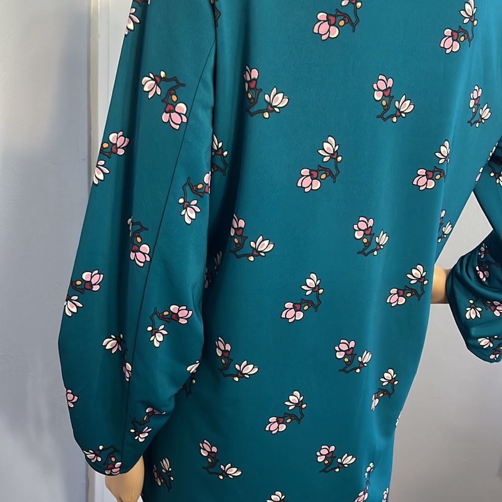 Ann Taylor Factory Turquoise 3/4 Rouched Sleeve Floral Blouse - Picture 6 of 7